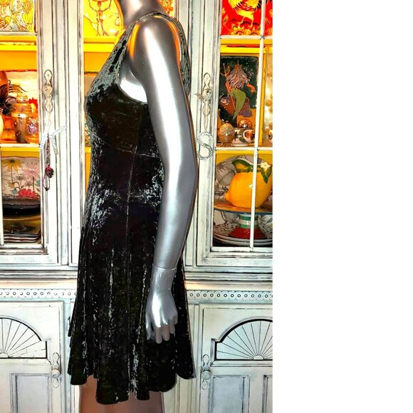 Vintage Betsey Johnson 90s Green Stretch Crushed Velvet Skater Slip Dress Size M - Picture 8 of 15